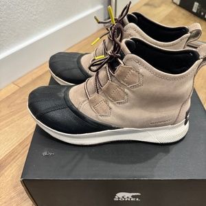 Sorel Out 'N About III Classic Waterproof Boots - Women's
